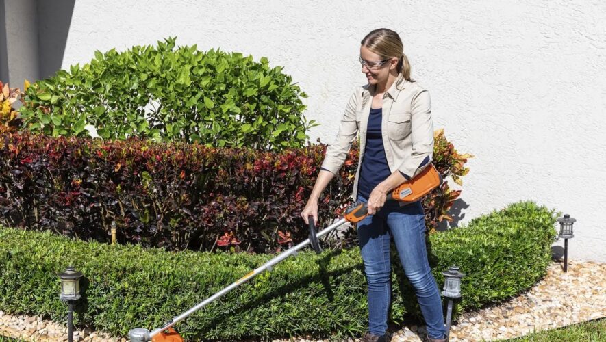 Husqvarna Battery-Powered String Trimmer