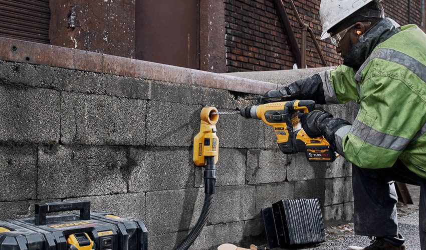 DeWalt DCH416 60V Max FlexVolt 1 1/4-Inch SDS-Plus Rotary Hammer