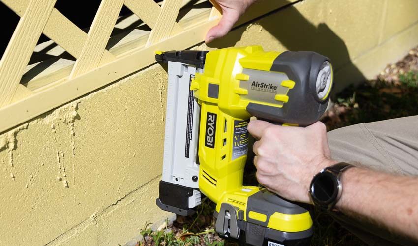 Ryobi Narrow Crown Stapler