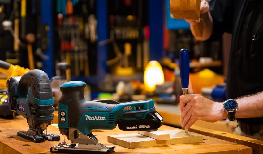 Makita XVJ01 barrel grip jigsaw